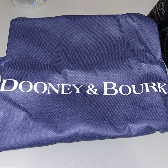 Walt Disney World 50th Anniversary Dooney & Bourke Crossbody/ Handbag - Picture 13 of 13